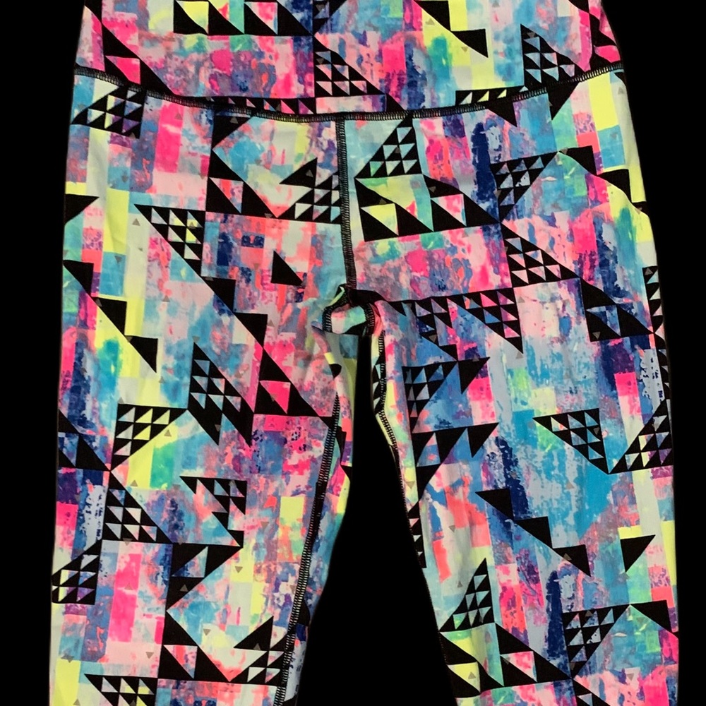 Victorias Secret Vsx Sport Neon Cropped Leggings